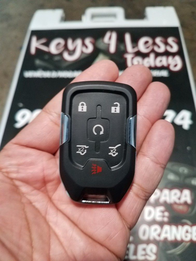 $120 in Pomona/Upland | 2015-22 GMC Chevrolet Chevy Duplicate Smart Remote Push Start Key Copy (Tahoe, Suburban & Yukon)