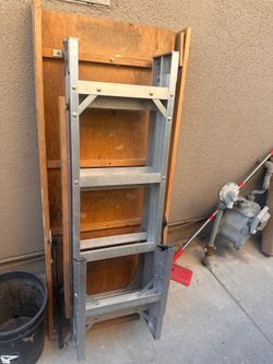 Pull down stairs