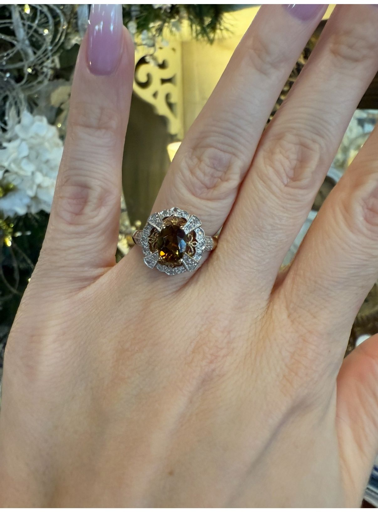 10K Gold Citrine And Diamonds Ring