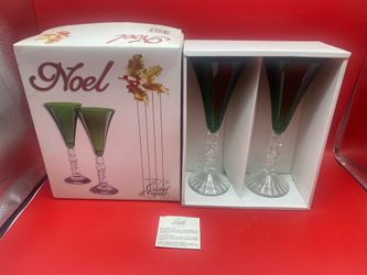 (2) Cristal d’Arques Crystal Noel Glasses 8.34 oz EUC Christmas Wine Champagne