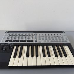 🎹 Novation 25 SL MkII MIDI Controller – Studio/Live Ready – $79 (Great Deal!)