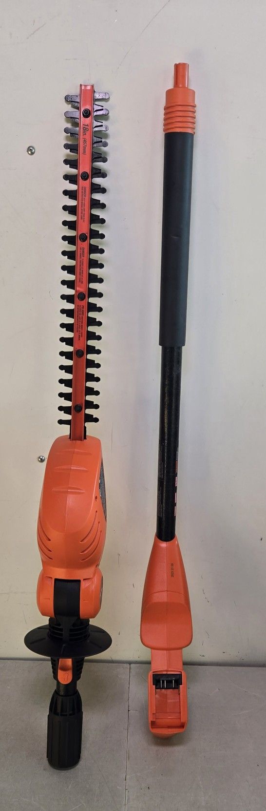 BLACK+DECKER
Pole Hedge Trimmer