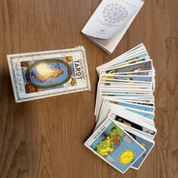 Tarot Card Deck With Booklet 