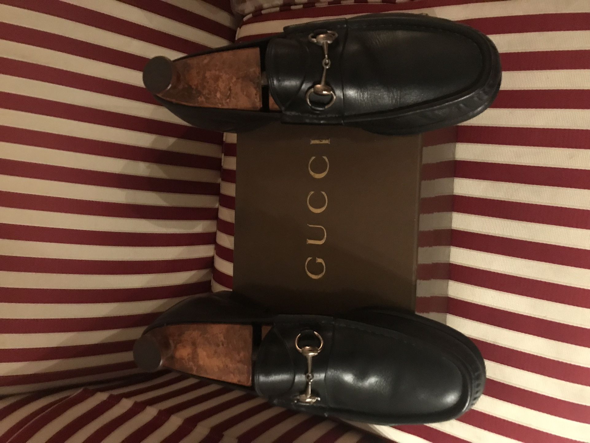 Like New genuine Gucci Merry Christmas !!!