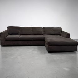 OVERSIZED CHAISE SECTIONAL COUCH