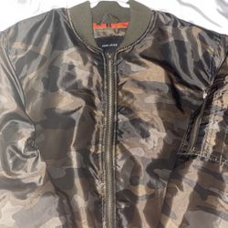 Cameo Adam Levine Jacket (read Description)