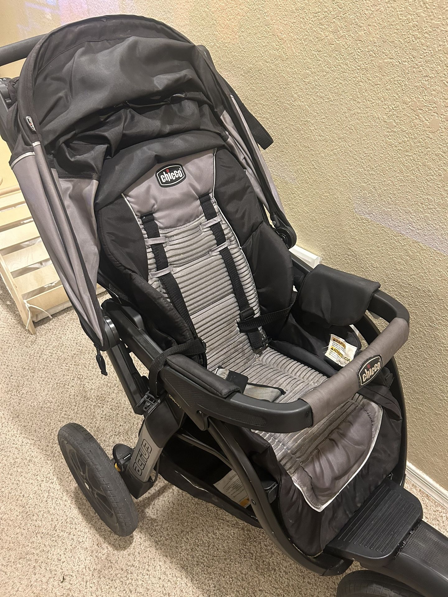 Chicco Activ3 Jogging Stroller