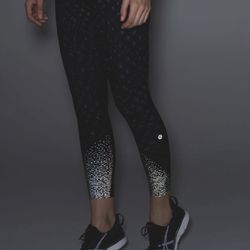 Lululemon Tight Stuff Tight (Reflective)- Size 4