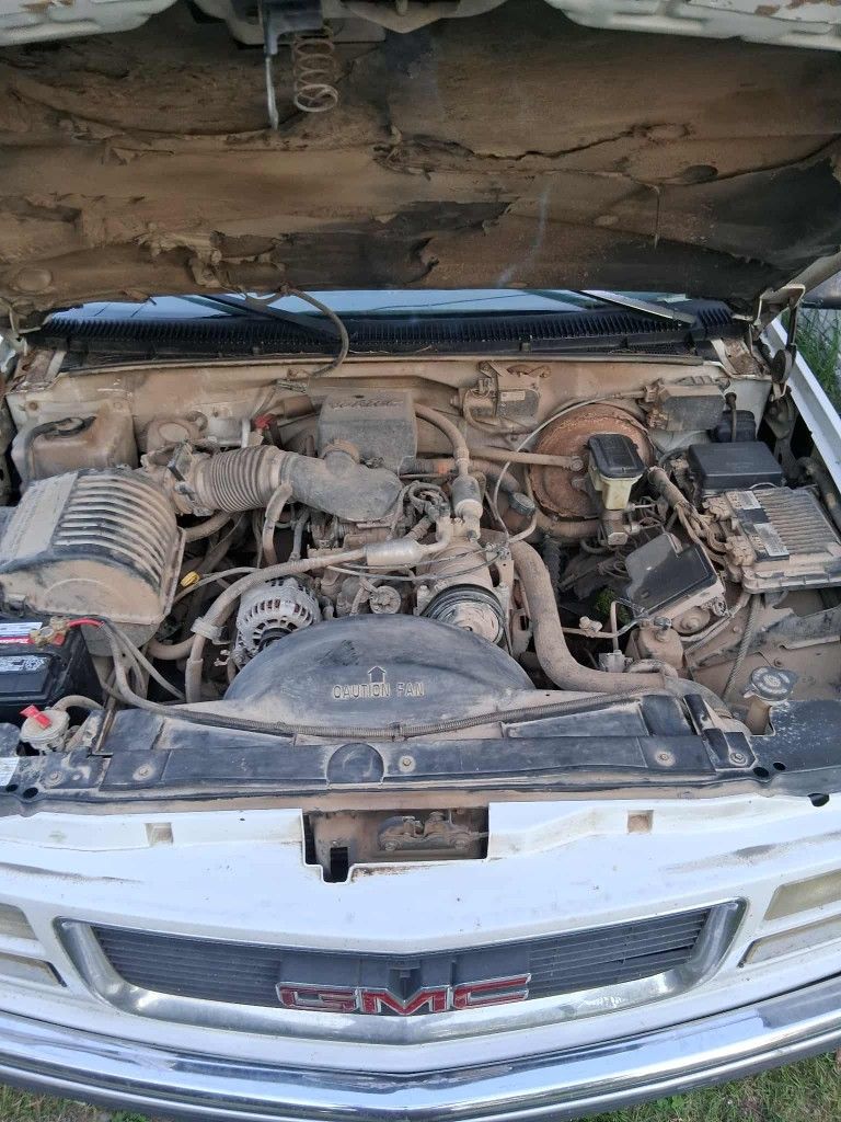 1999 GMC Suburban