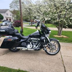 2019 Harley Davidson Electra Glide