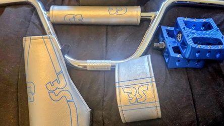 New SE Bars Quadangle Pads Primo Peddles