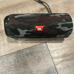 jbl flip 5 speaker