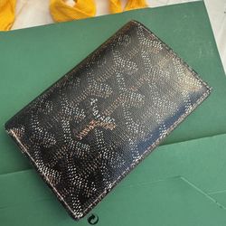 Goyard St pierre wallet