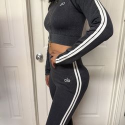 Inspired Alo Crop Top And Legging Set, S/M/L/XL/2XL/3XL, New