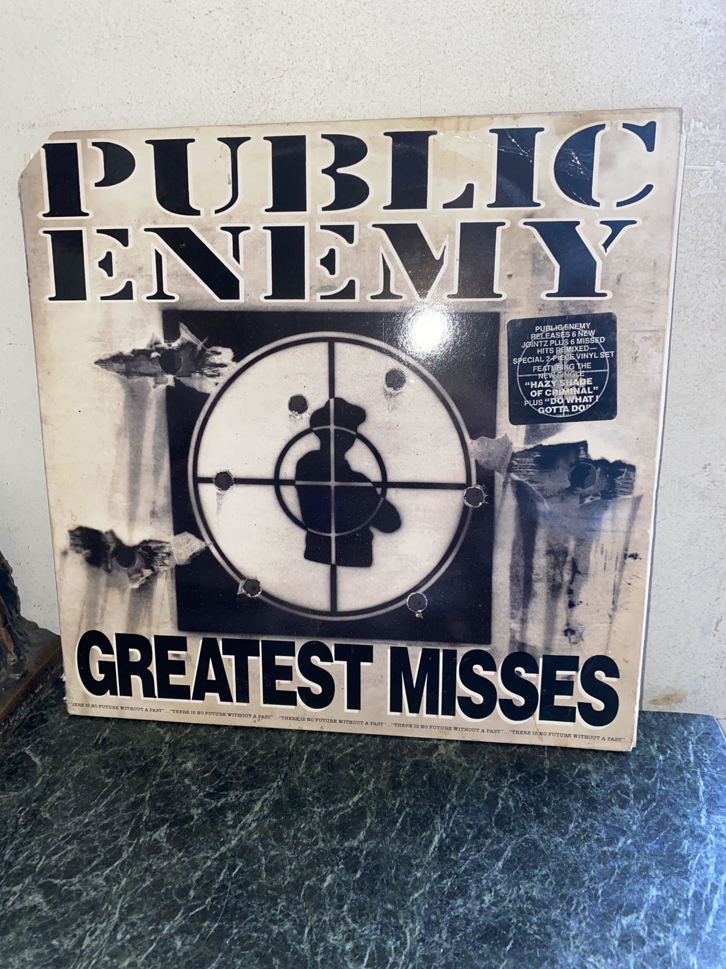 Public Enemy Greatest Misses 2xLP Album Comp Media: Very Good Plus (VG+) Sleeve: Very Good Plus (VG+) Comments: Plays great