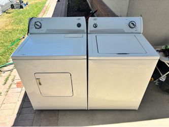 Whirlpool washer dryer set