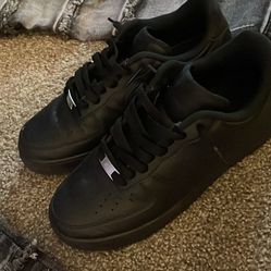 Black Air Force’s Shoes