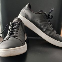 Adidas. Grand Court Base. EE7482 Women's Black Tennis Shoes. Size 9. Old Laces.