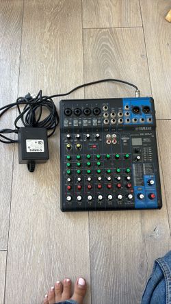 Yamaha MG10XU Mixer