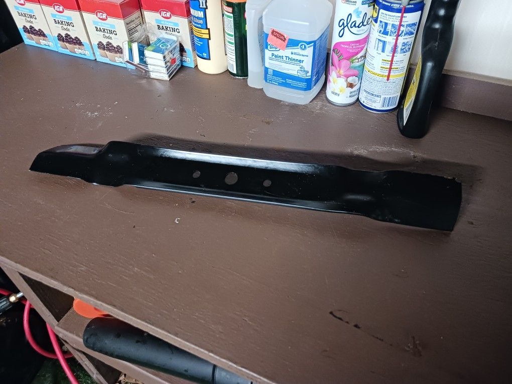 LAWNMOWER BLADE 21"