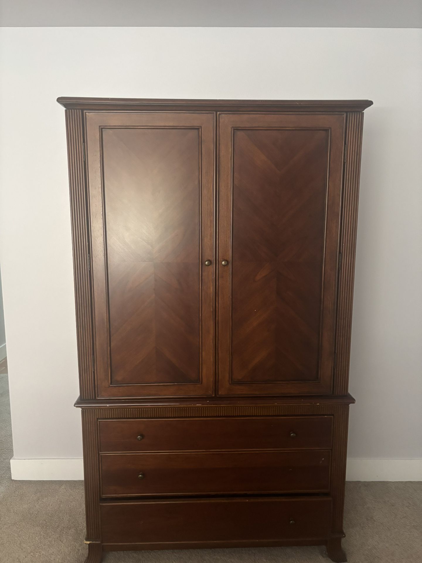 Armoire