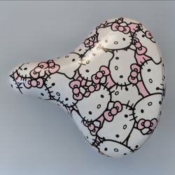 Hello Kitty Beach cruiser saddle