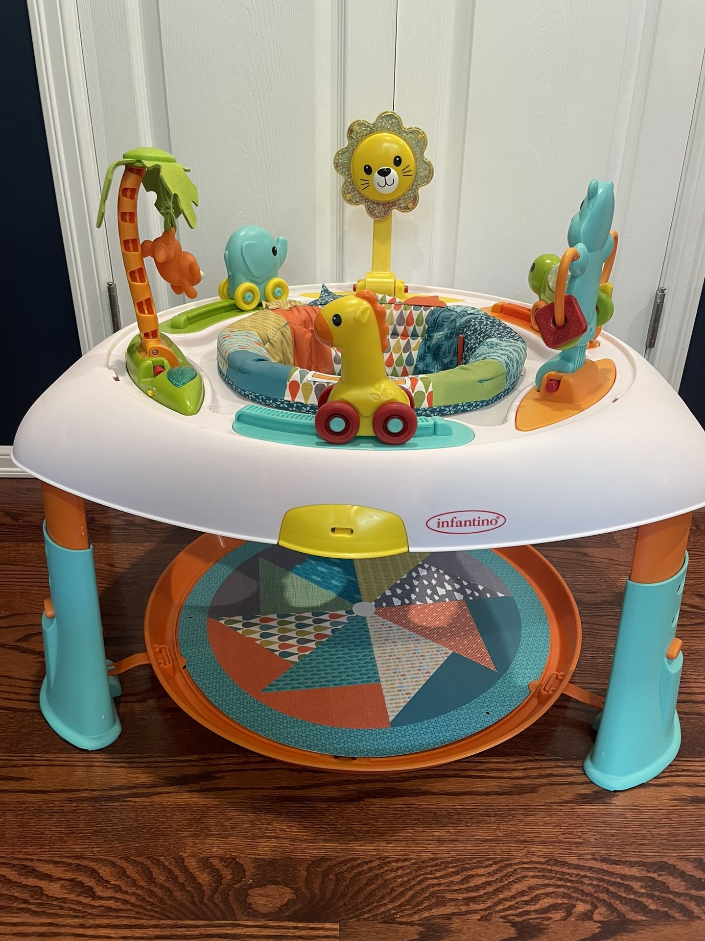 Infantino 2-in-1 Sit, Spin & Stand Entertainer