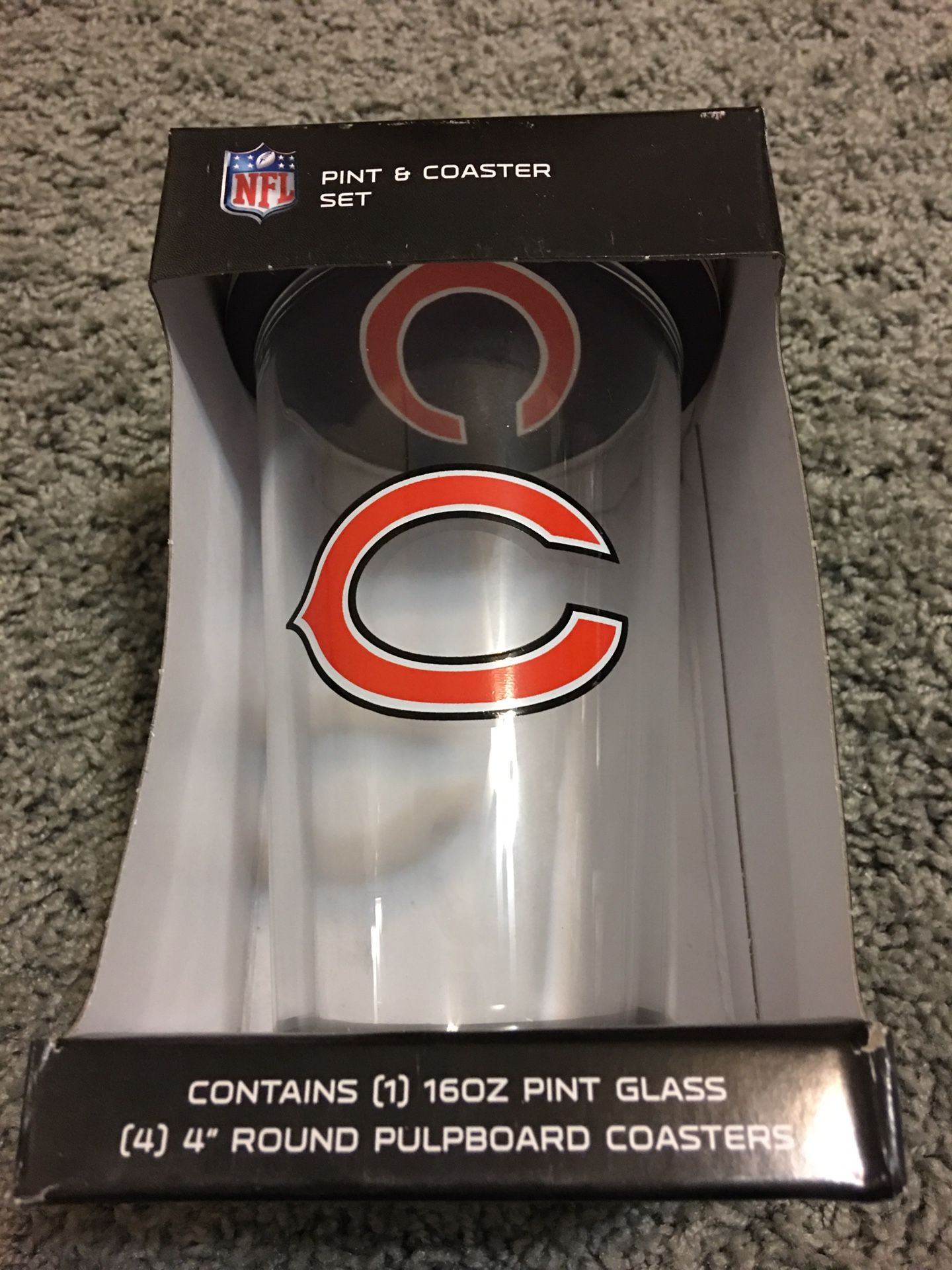 Chicago Bears Pint Glass With 4 Coasters !