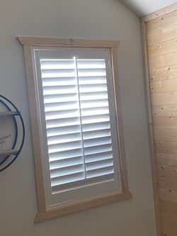 Window Shutters, Sliding Door Shutters, French Door Shutters, Closet Shutters. Persianas de Madera. Servicing  All Southern California. 951-573-2560
