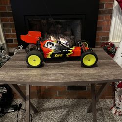 Vintage Brian Kinwald XXX Team Losi 2wd Buggy