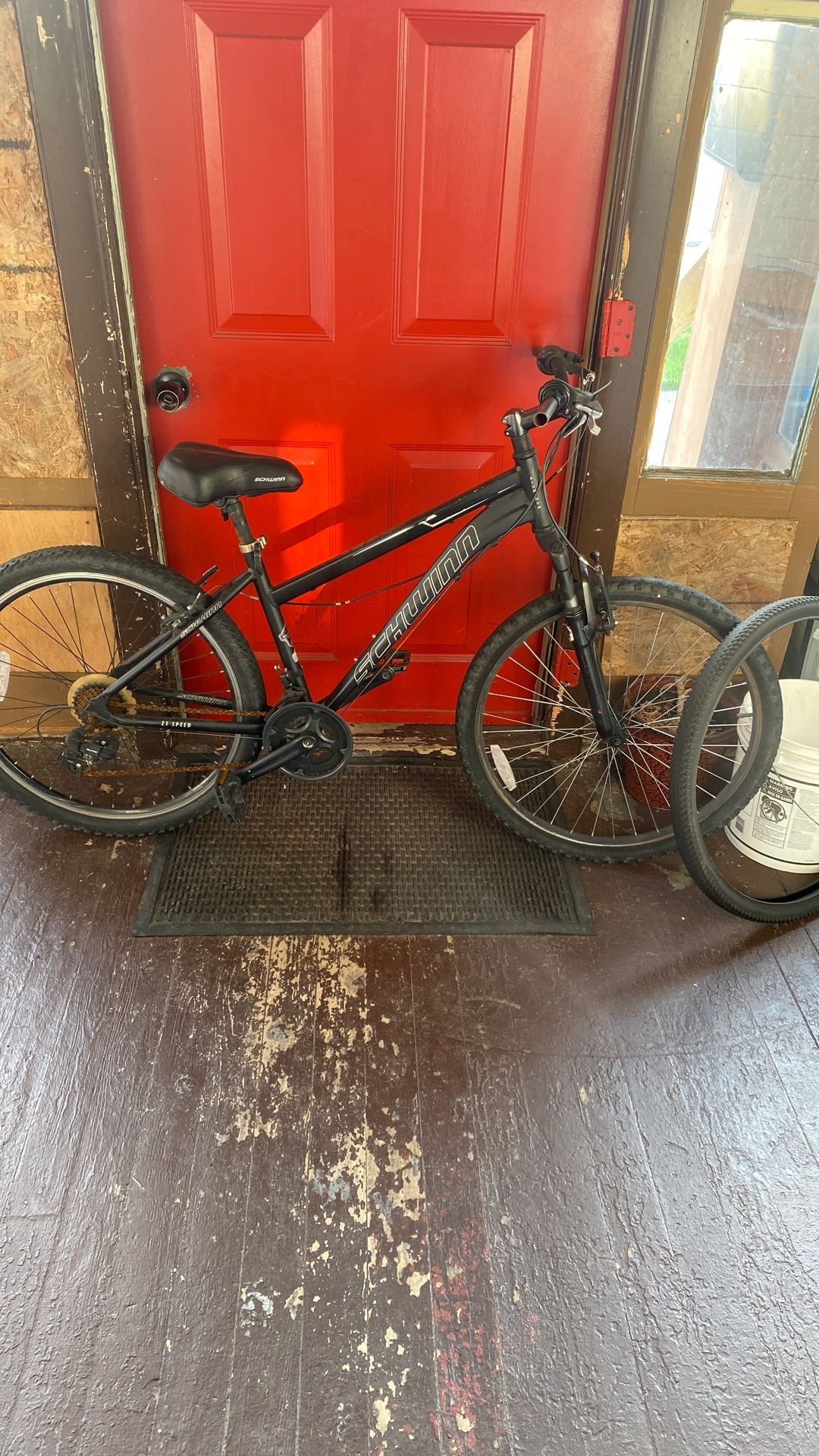 Shwinn Aluminum Bike