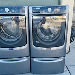 Maytag Maxima Washer And Dryer Set $599