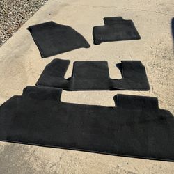 Buick Enclave Floor Mats 
