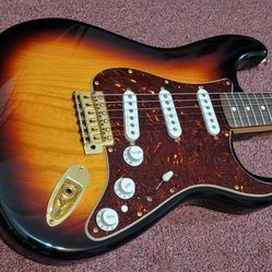 2015 Fender Deluxe Players Stratocaster