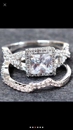 Silver plated ring with cubic zirconia size 10