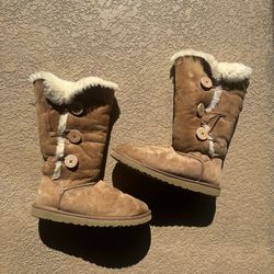 Ugg boots 8.5 Women’s 
