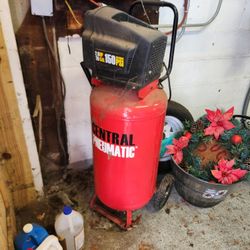 26 Gallon Air Compressor 