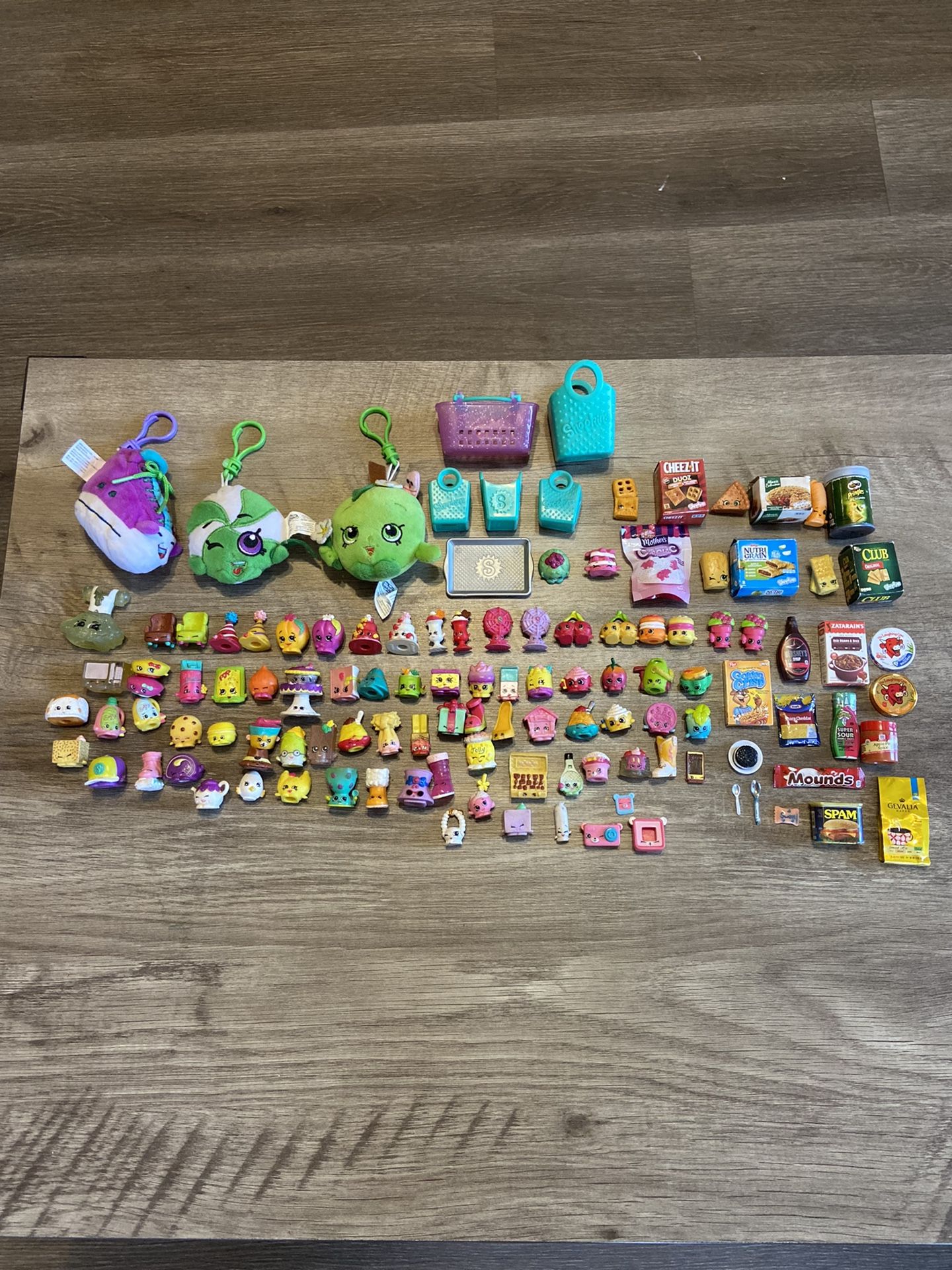 Vintage Shopkins Bundle