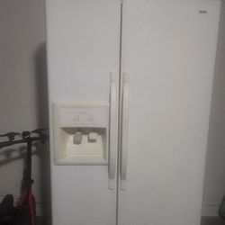 Kenmore  Refrigerator 