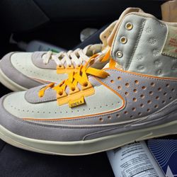 Jordan 2.  Union. Size 13m. Talla 13hombre