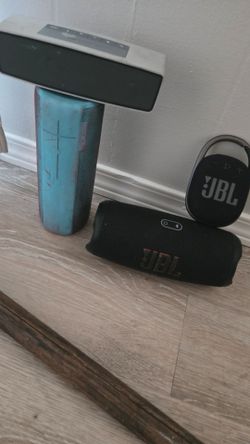 Portable speakers for sale