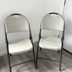 2x Plastic Seat Outdoor Safe Folding Chair $15