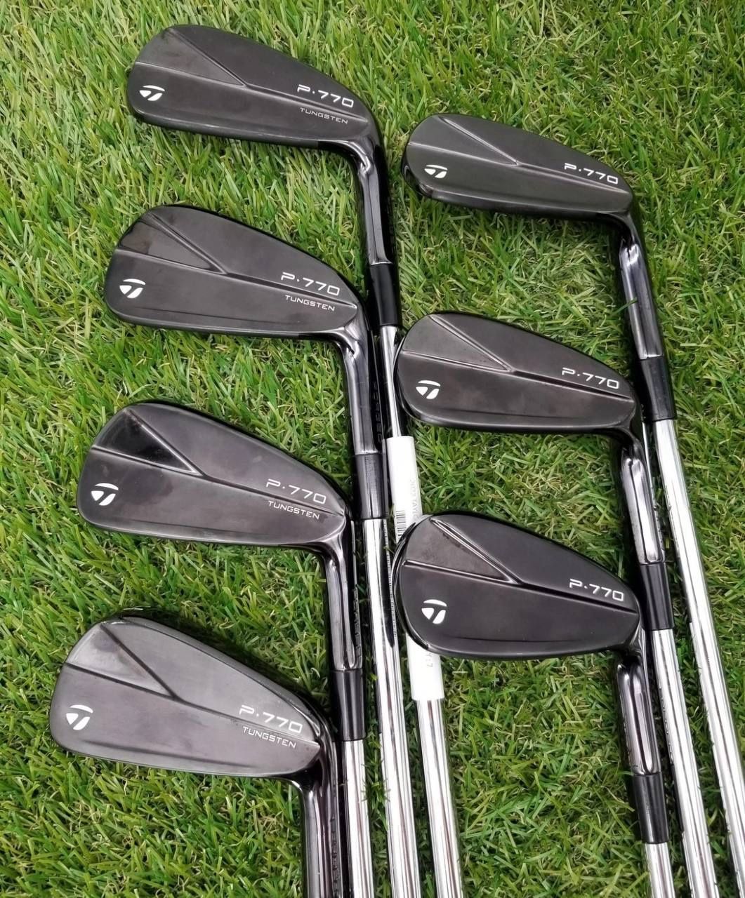 23’. Taylormade__ P- 770’.