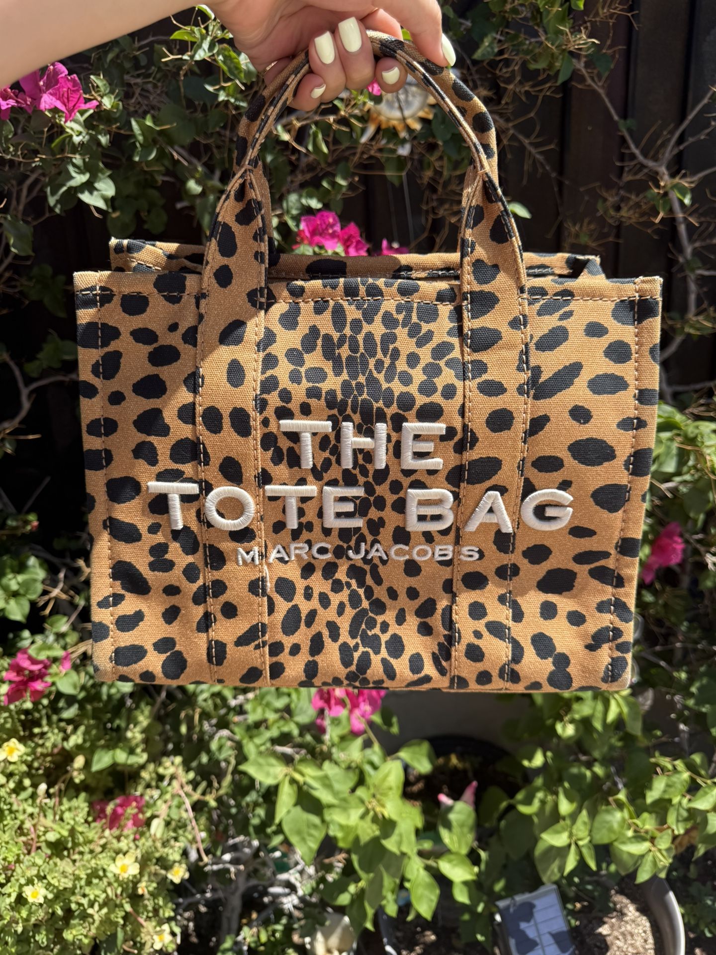 Marc Jacob’s Medium Tote Bag