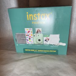 Instax Fujifilm Camera Gift Set 