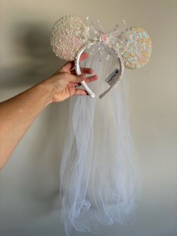 Bride Minnie ears