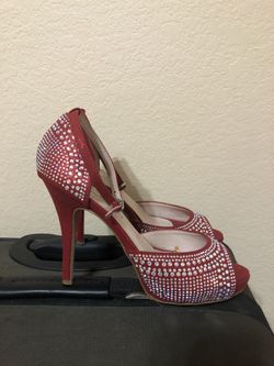 Red glitter heels and rhinestones SZ 8