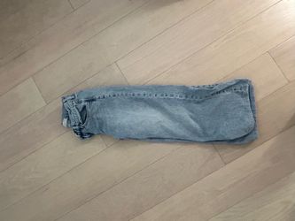 Pacsun Light Wash Lena Low Rise Super Baggy Jeans - Women’s Size 23 Length Short