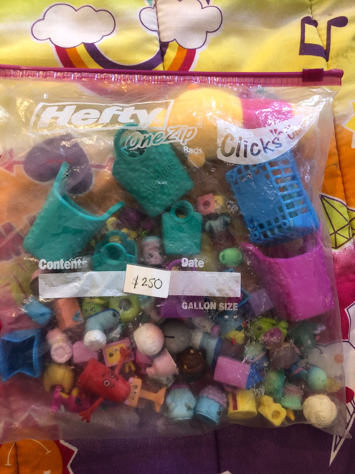 Bag of Shopkins