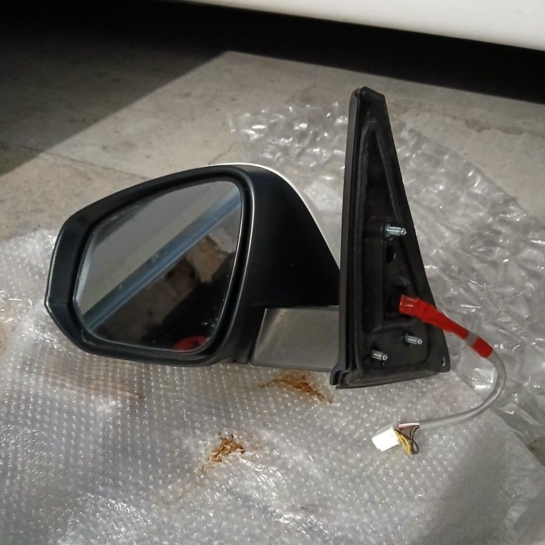 Toyota 4runner Driver Mirror
